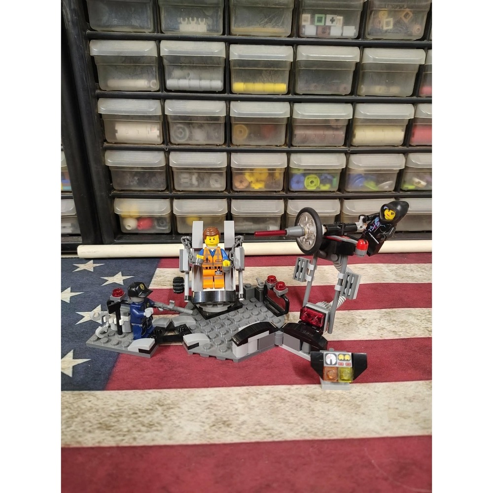 Lego Set 70801 Melting Room Complete Set With 3 Figs No Book No Box No Xtra Pcs
